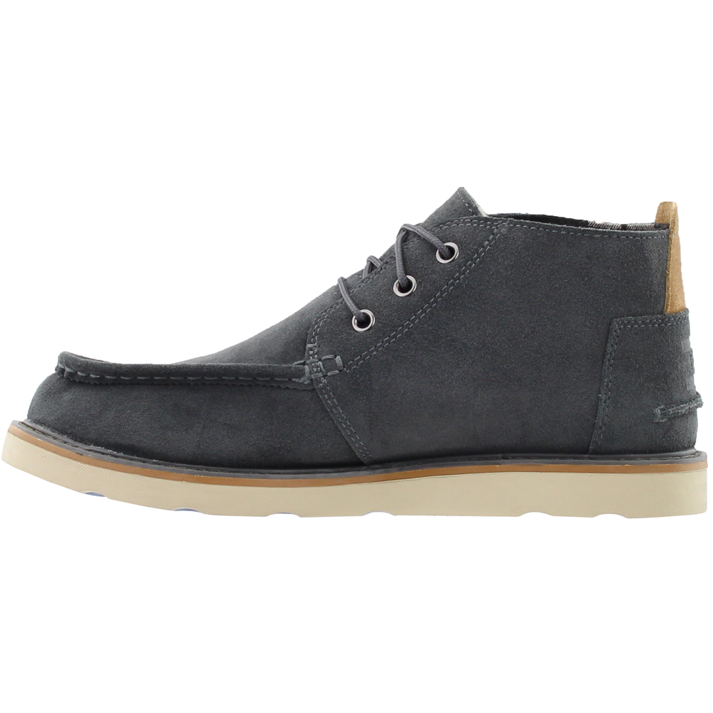 gray chukkas