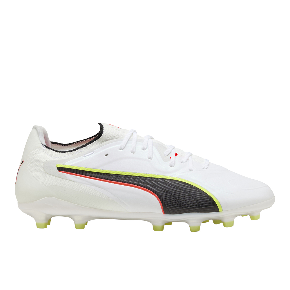 PUMA KING 20 ULTIMATE Women's Firm/Artificial Ground Soccer Cleats in White, Size 10