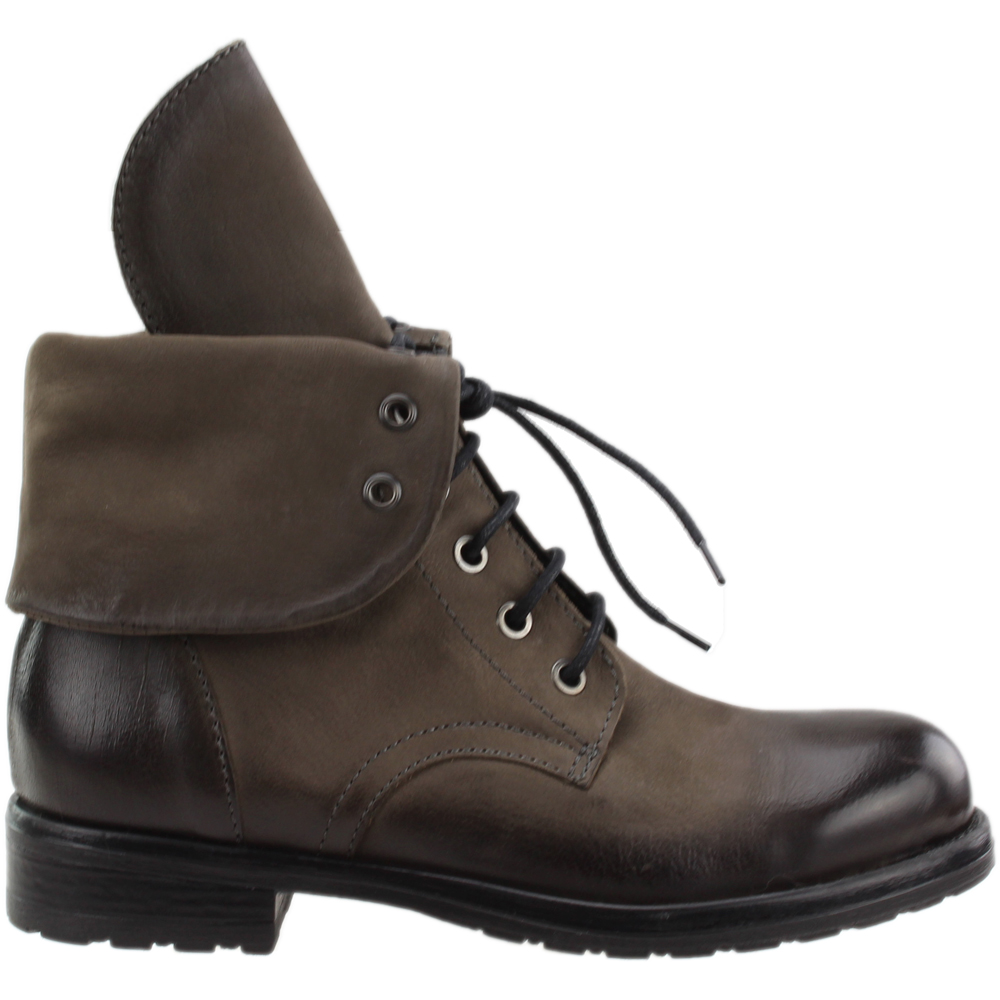 clarks womens boots clearance