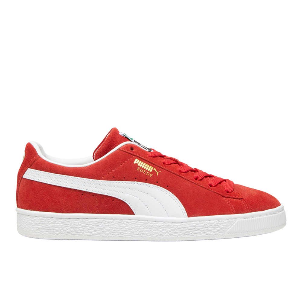 PUMA Suede Classic Sneakers in Red, Size 7