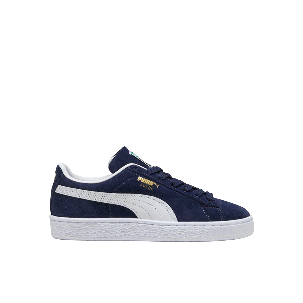 PUMA Suede Classic Big KIds' Sneakers in Blue, Size 4