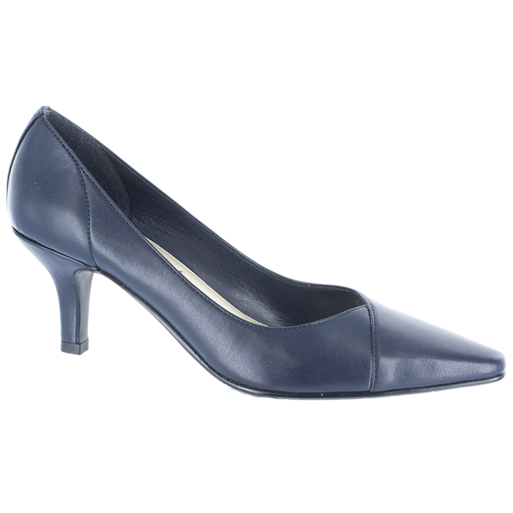 navy heels size 9