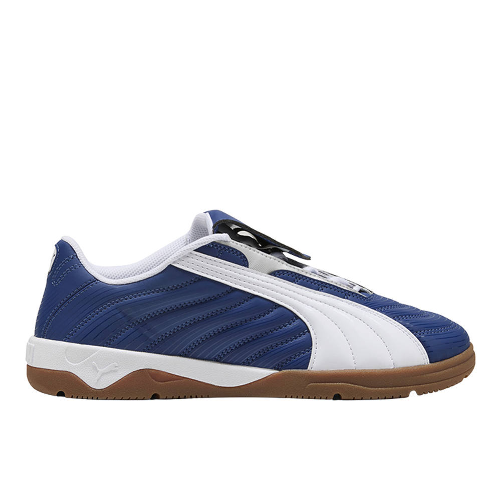 PUMA Tifosi Calcio Sneakers in Blue, Size 10