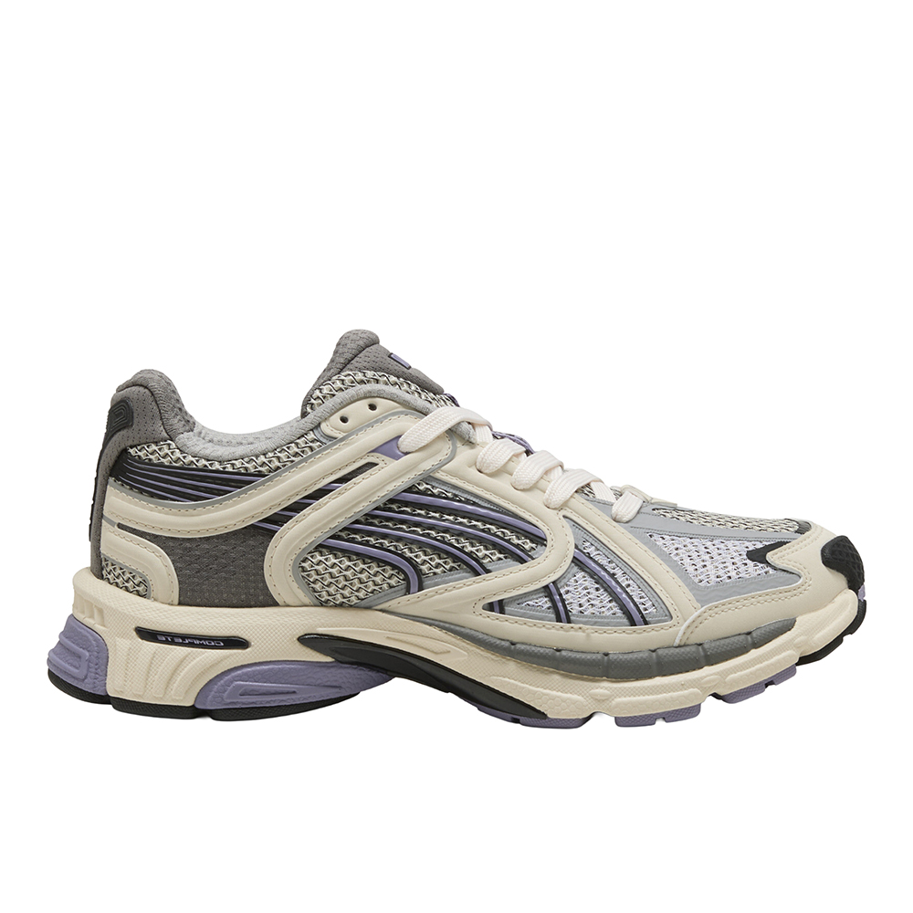 PUMA SkyJet Women's Sneakers in White, Size 7