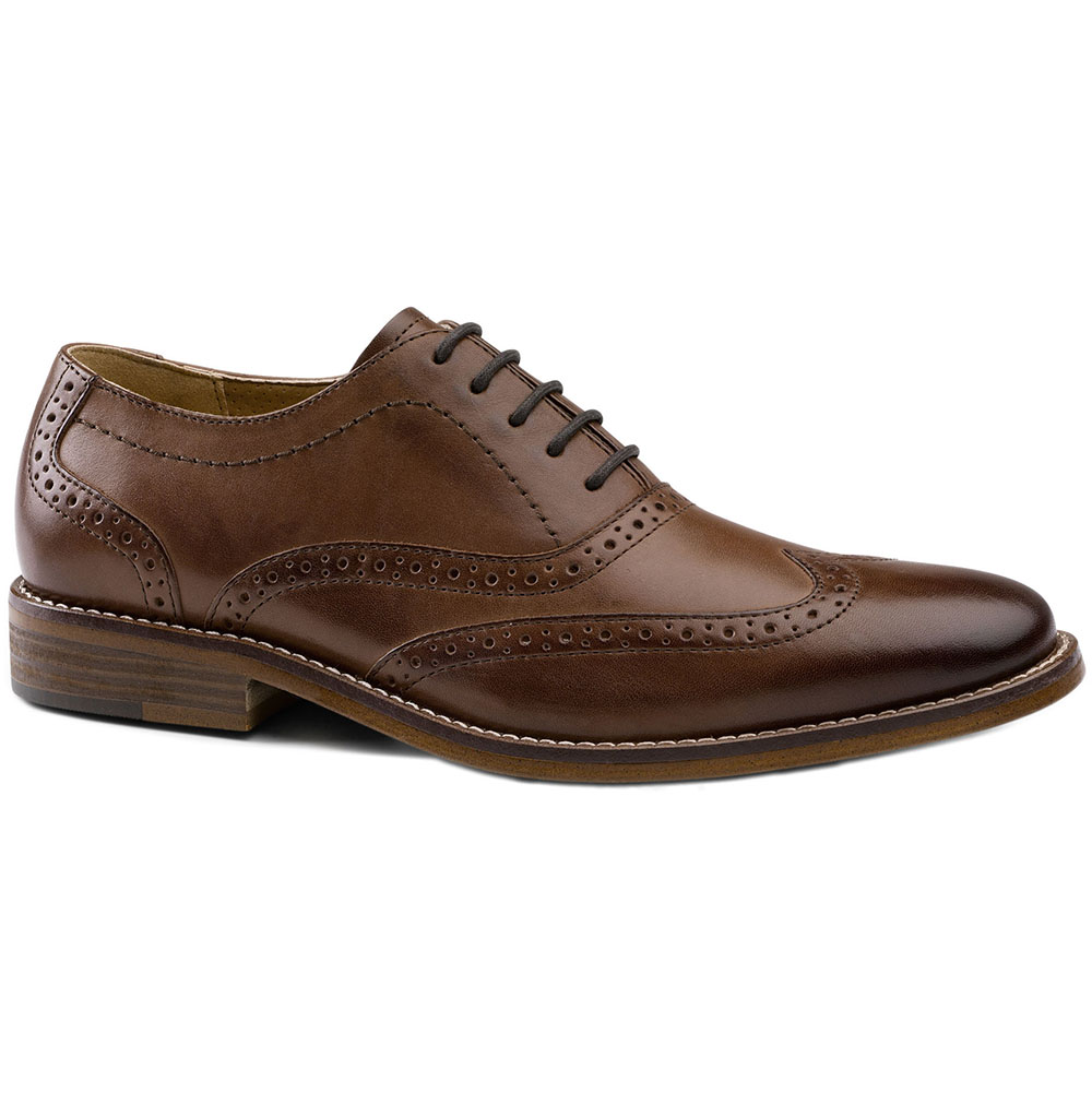 bass wingtip shoes