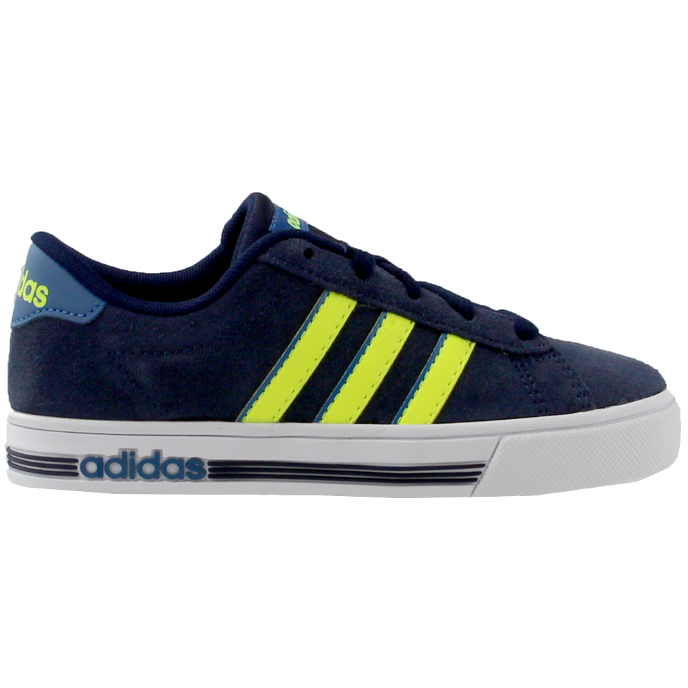 adidas sneaker daily team m