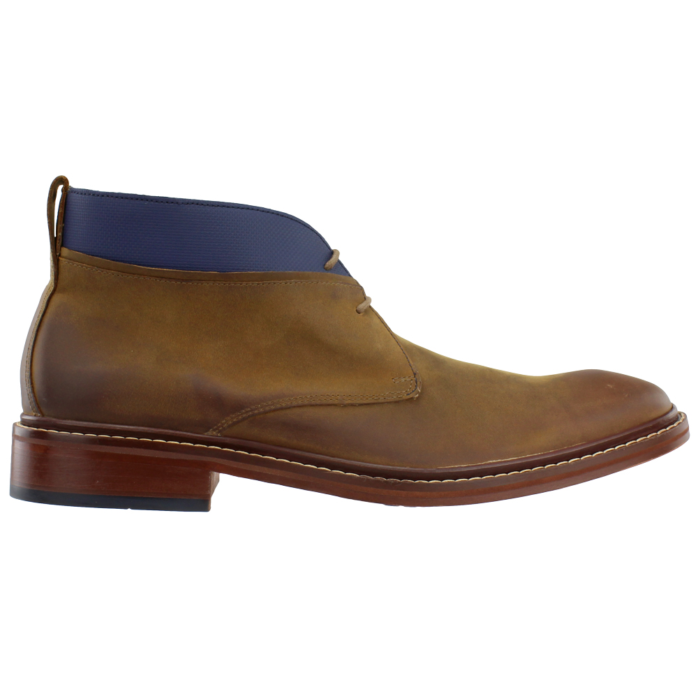 colton chukka boot