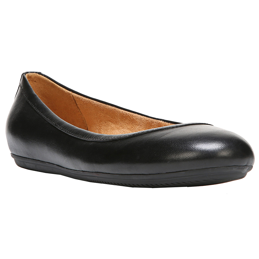 naturalizer flats discontinued