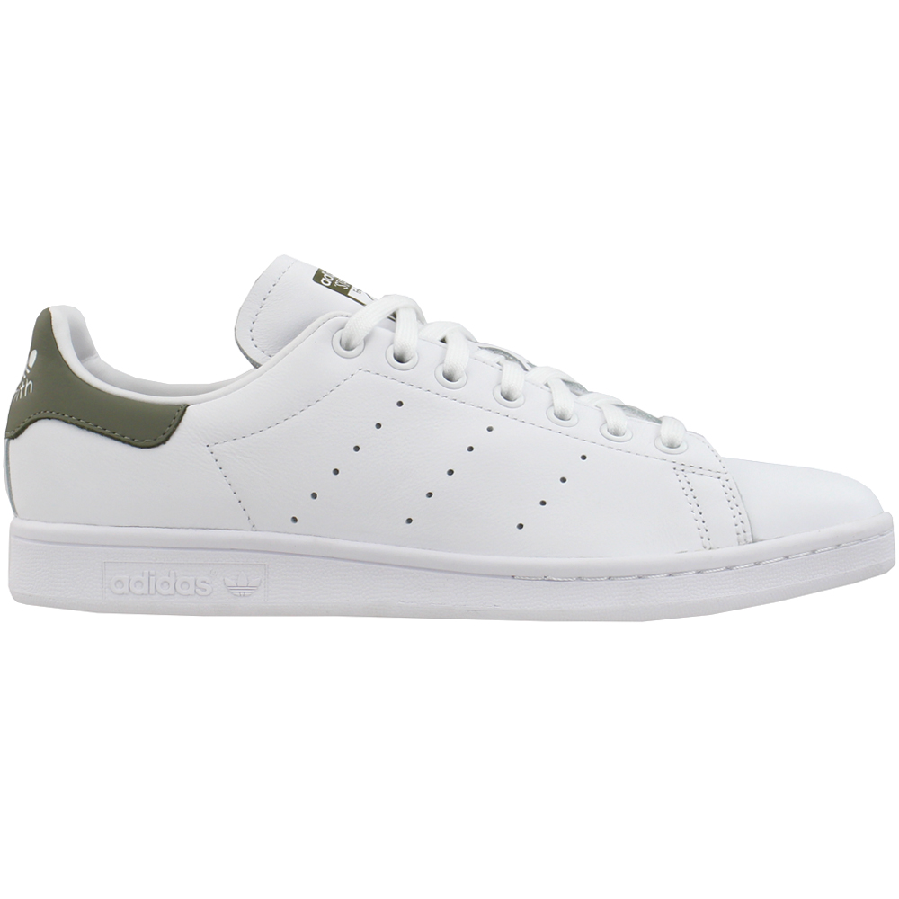 stan smith black laces