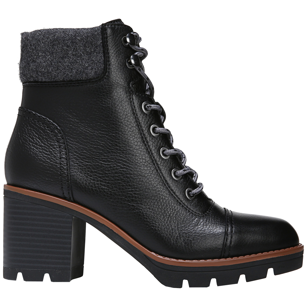 naturalizer varuna 2