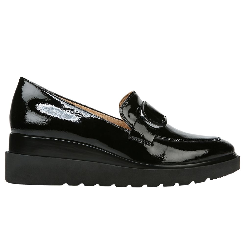 naturalizer slip resistant shoes