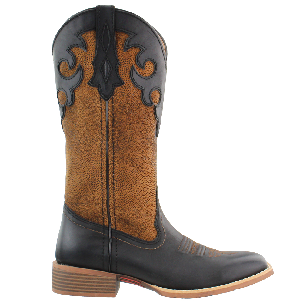 wide toe cowboy boots