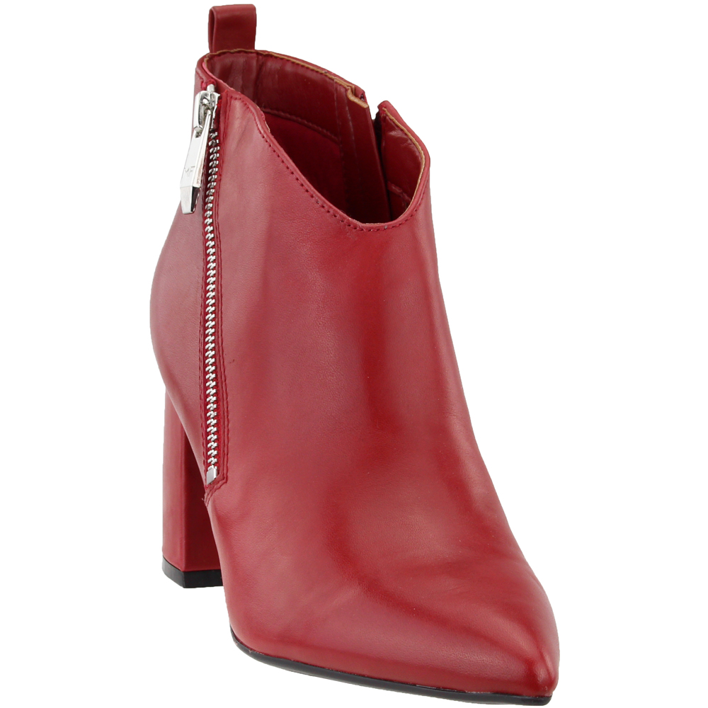 marc fisher retta zip booties