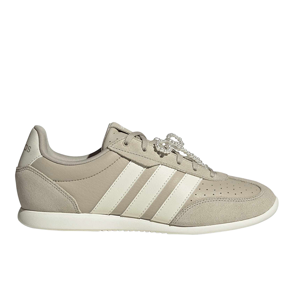 adidas Barreda LO Shoes